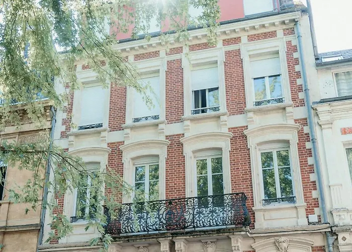 La Delahaye Apartment